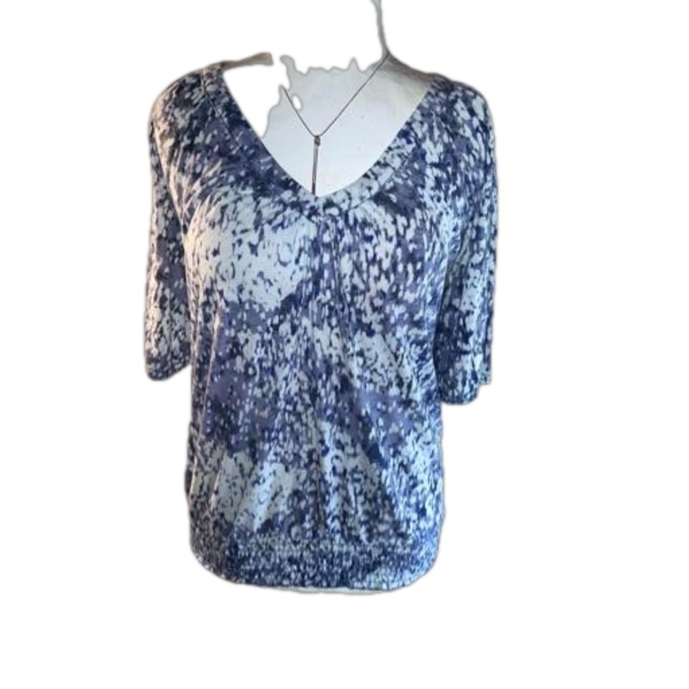 MUDD Crepon Elastic Bottom With Monochromatic Color Boho Blouse SZ Large V-Neck
